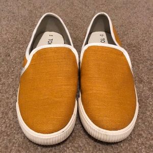 Toms Slip On Shoes